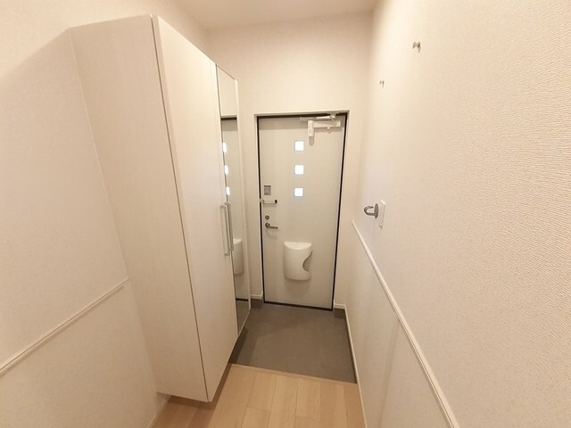  ポスト　フォルトナートＢ