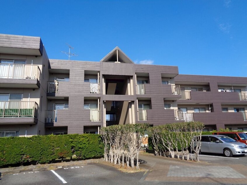  牛久ロイヤルレジデンス　D