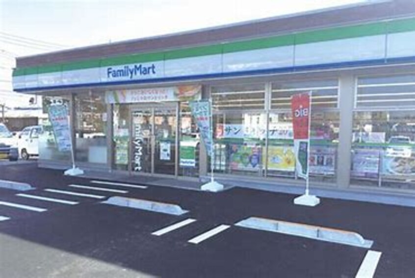 ﾌｧﾐﾘｰﾏｰﾄ 土浦都和店(コンビニ)まで803m 【即入居可】サンシティロイヤル