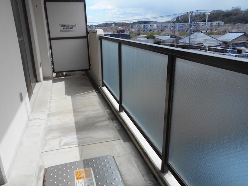  ロータスハウス