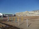 中村小学校まで120m メルヴェールナカムラ参番館