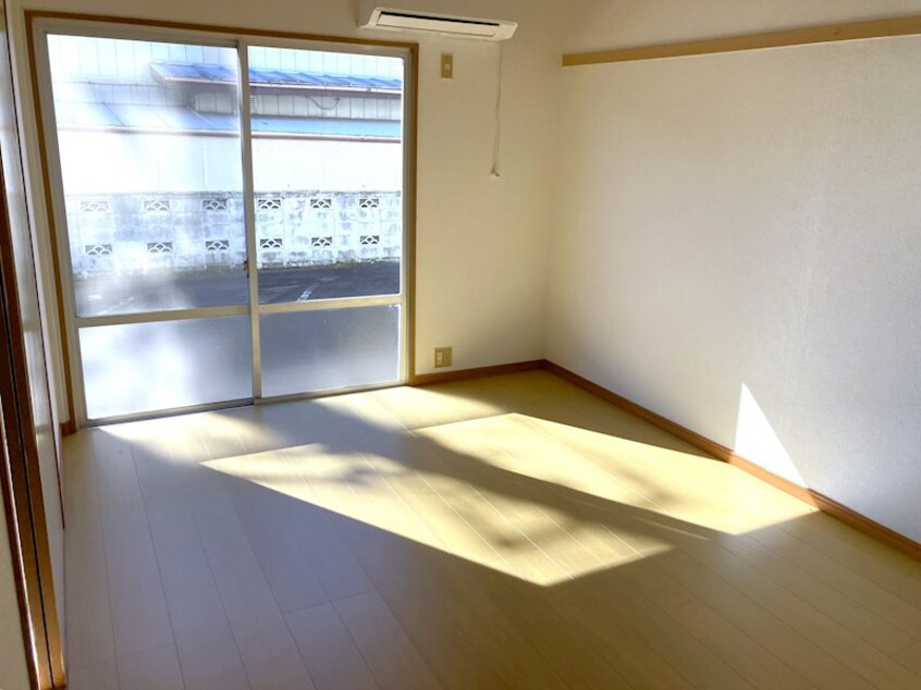  ハイツ広葉杉