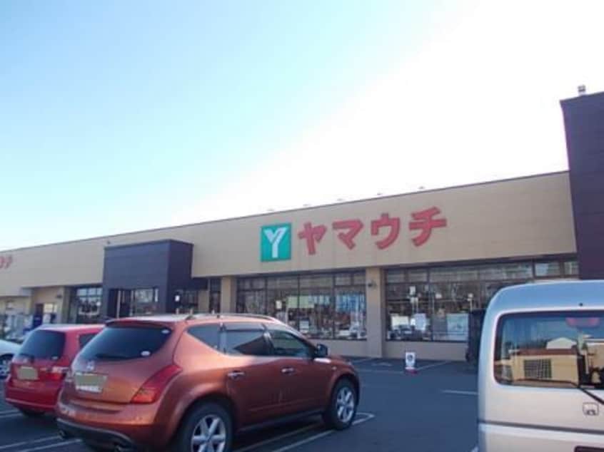 ヤマウチまで220m クレスト・ココ　Ｂ