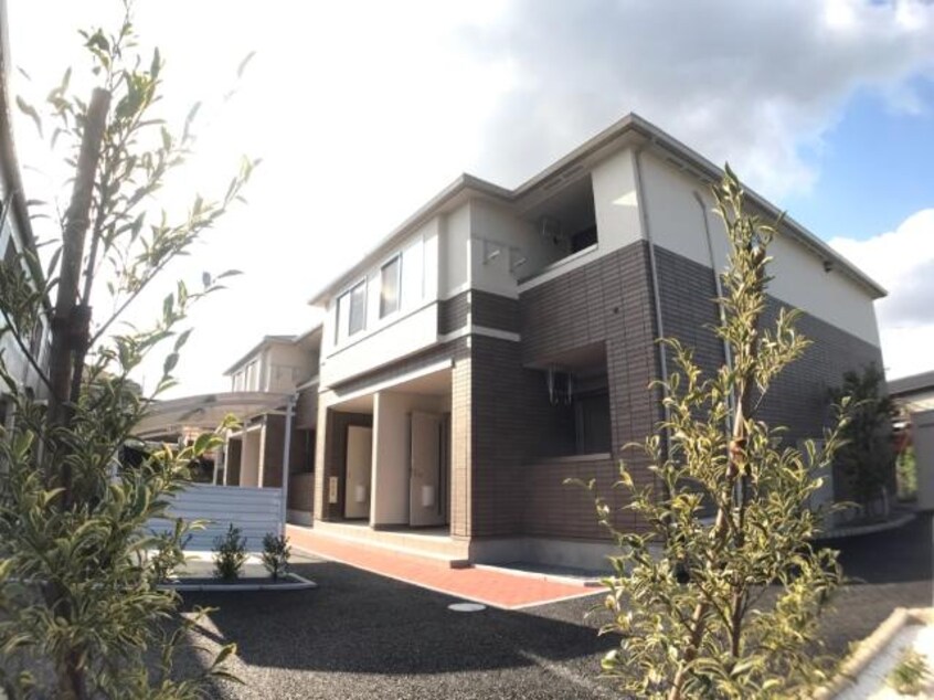 外観写真（昼） フレシール