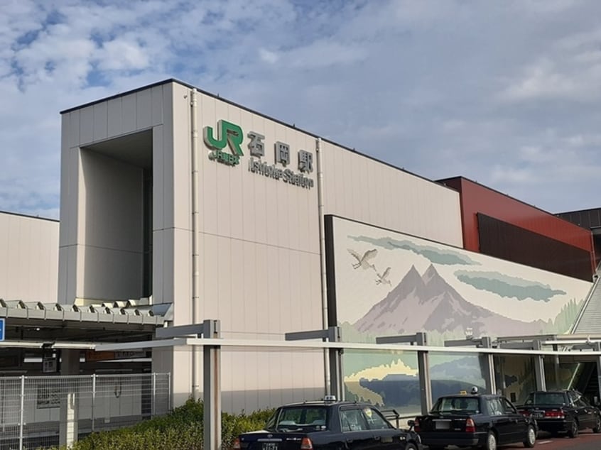 石岡駅まで1282m スカイパレス