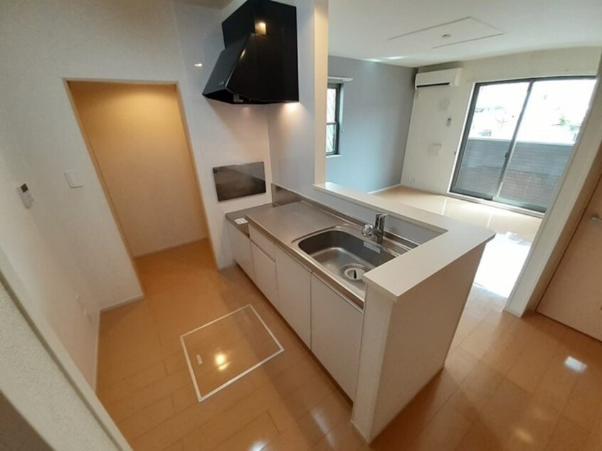  イースト３３０　II