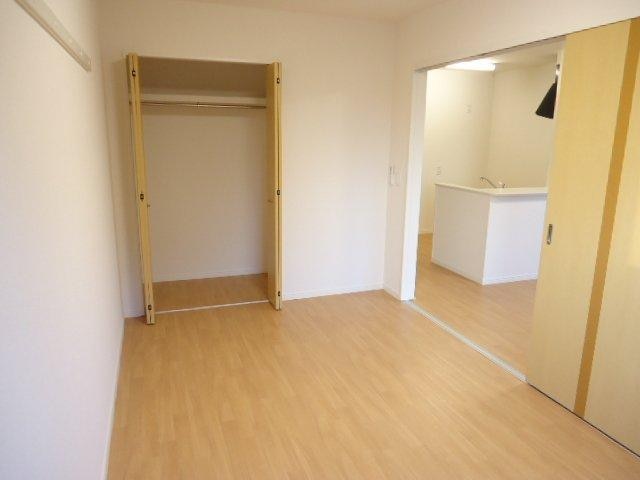 洋室 フェリアード