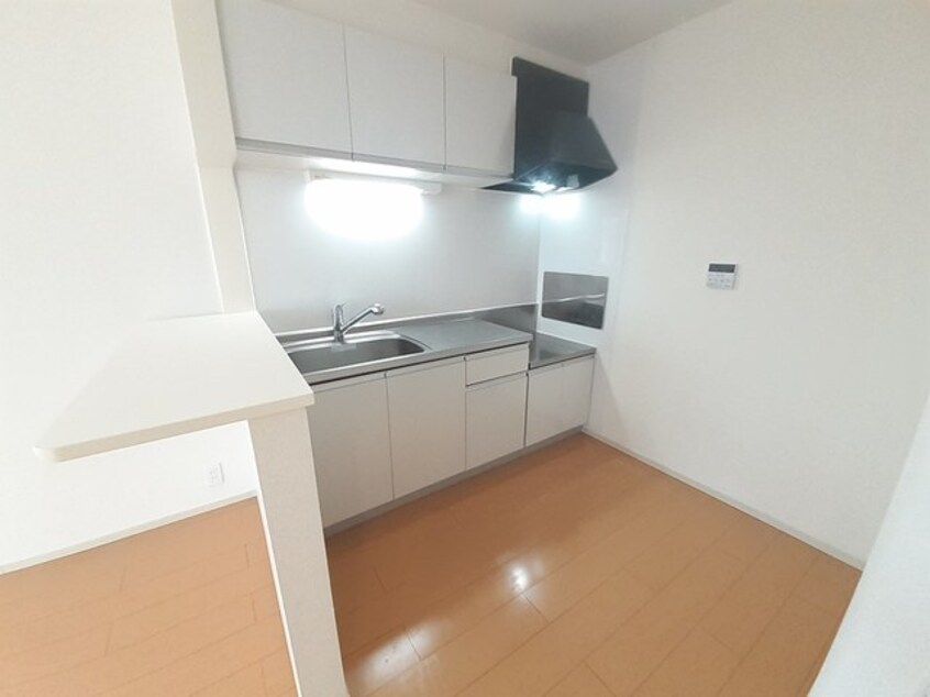  ノーヴァ・トワーレ