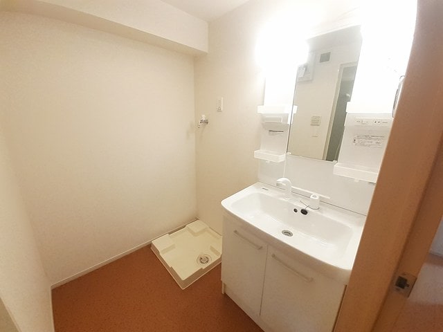  ノーヴァ・トワーレ