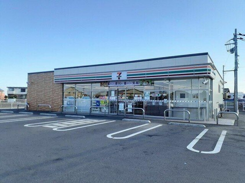 ｾﾌﾞﾝｲﾚﾌﾞﾝ 常総中妻町店(コンビニ)まで1224m マルワレジデンス水海道第一