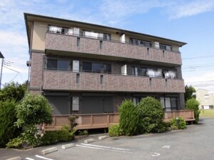 ダイヤファースト二ノ宮　B