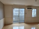  Royal Jist SUITES