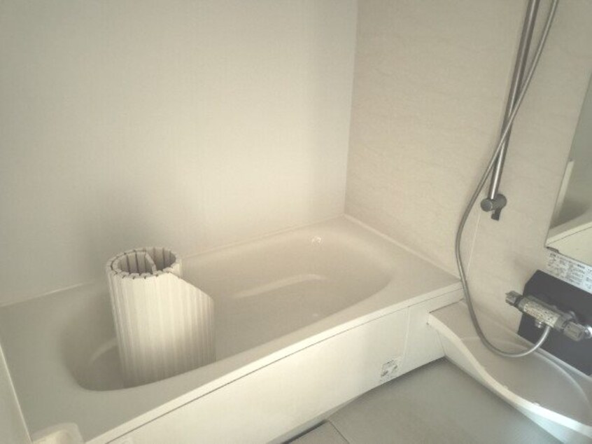  Royal Jist SUITES