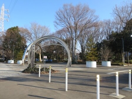 洞峰公園まで350m 木村ロイヤルマンションI