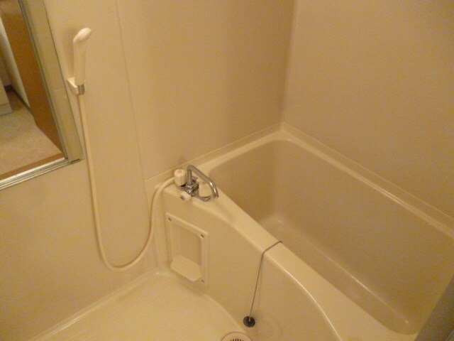 別のお部屋の写真になるためイメージと異なる場合がございます。 TRES　FLOR