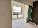室内 ララルーII