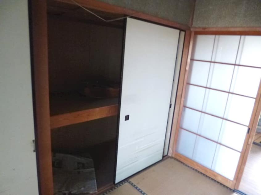  泉アパート
