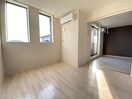 室内 ララルー