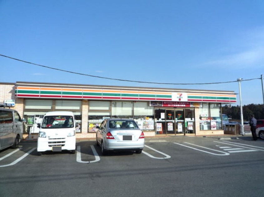 セブンイレブン東光台入口店まで500m フォレスタII　Ａ