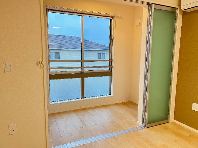 室内 キルシェ