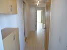 玄関～廊下 フロイデハイムみどりの