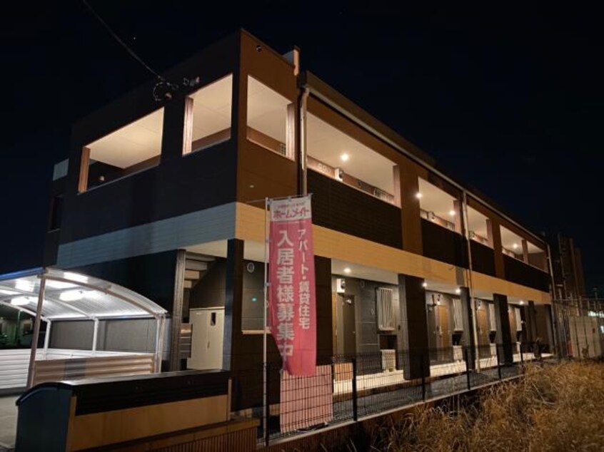 外観写真（夜） Alcyone（アルシオーネ）