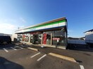 ファミリーマート谷田部中央店まで280m セレンディップハウスIIＡ