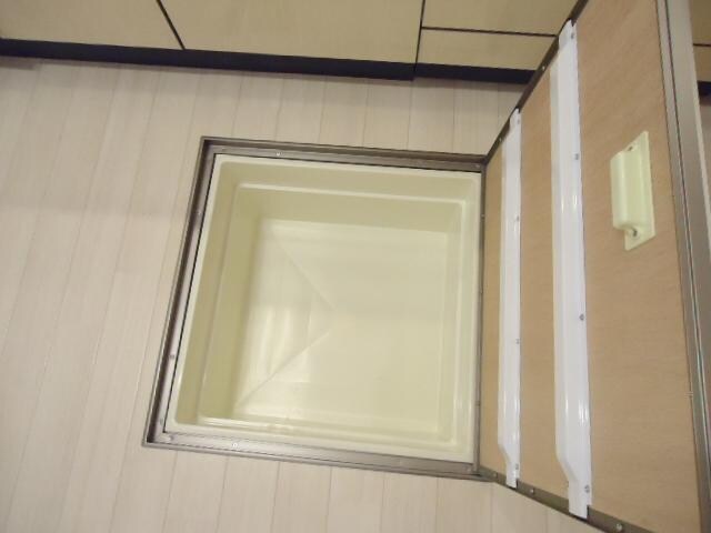 床下収納 Allez Crest Neo（アレ　クレスト　ネオ）