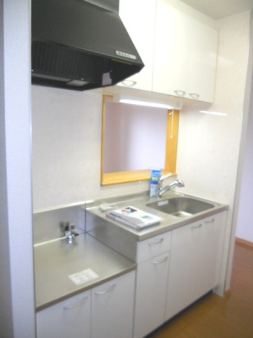  ＵＮＩＴＥ　ＳＯＥＭＯ