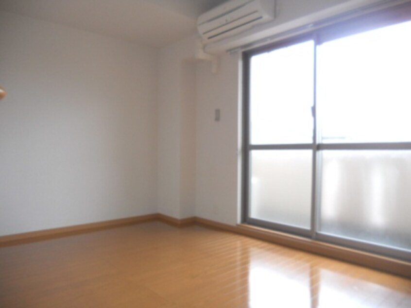  ＵＮＩＴＥ　ＳＯＥＭＯ