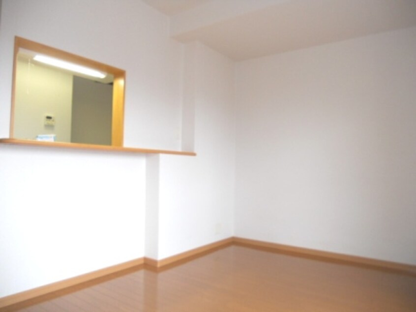  ＵＮＩＴＥ　ＳＯＥＭＯ