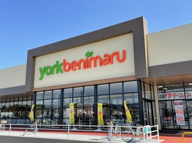 ヨークベニマルまで450m ヴェルドゥーラ　Ｄ