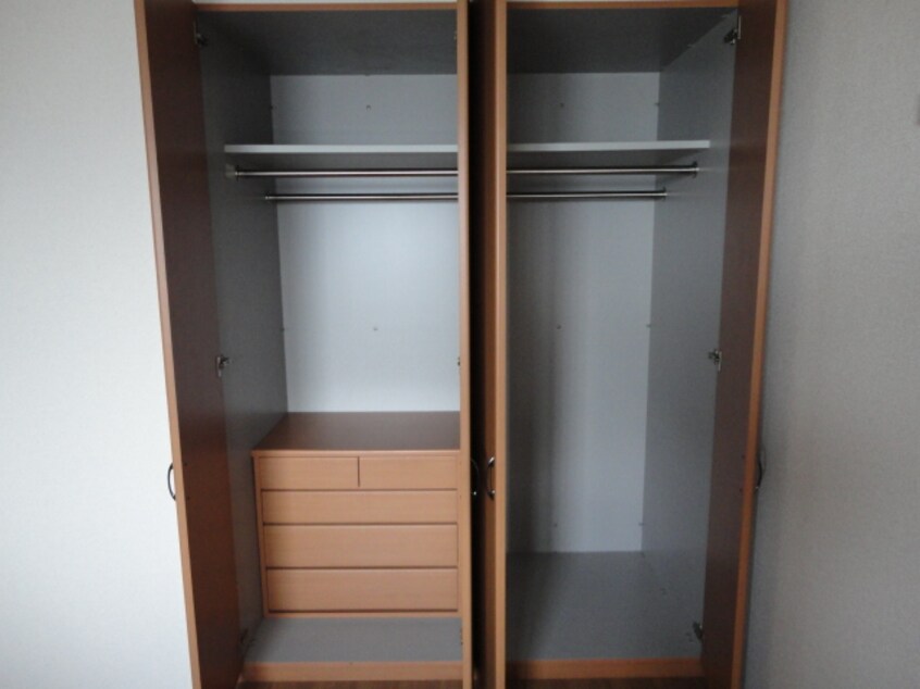 クローゼット Green Hills（グリーン　ヒルズ）