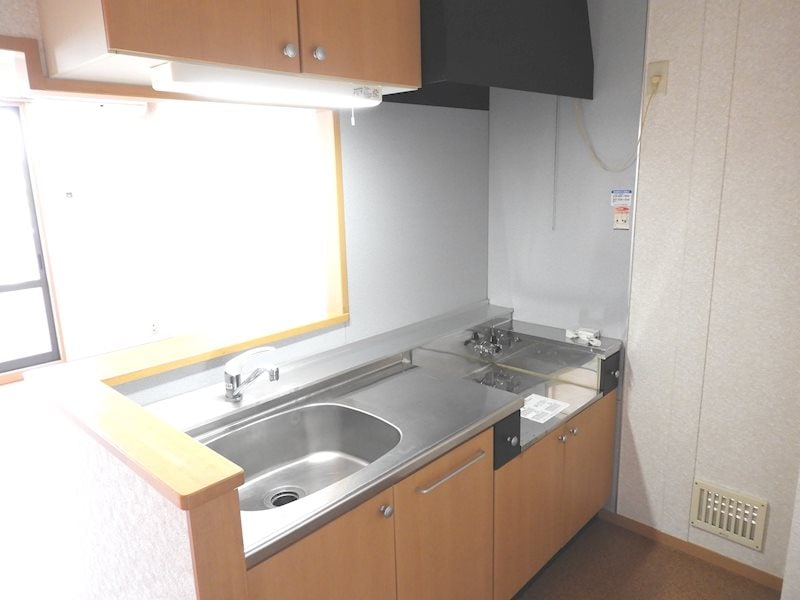  サンガーデン椚B