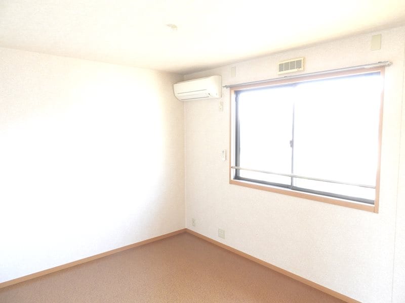  サンガーデン椚B