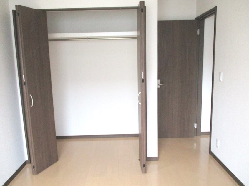  セレッソ中央　B棟