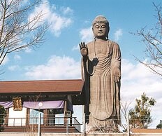 東京本願寺本廟牛久アケイディアまで1，745ｍ インビクタ