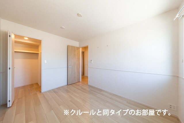  アイランドヒルズ右籾　II