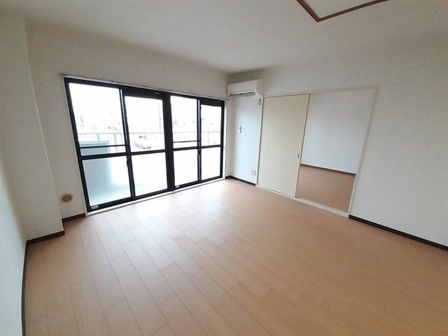  シャルールメゾン