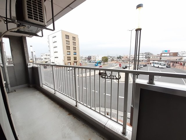  シャルールメゾン