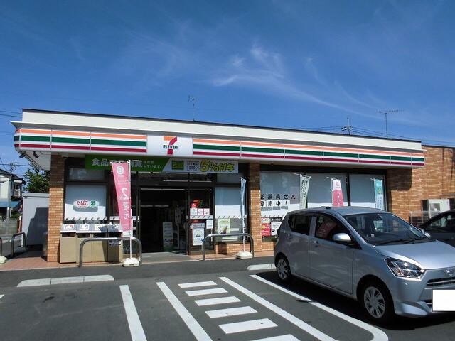 セブンイレブン阿見中央１丁目店まで700m ベル　フルールI