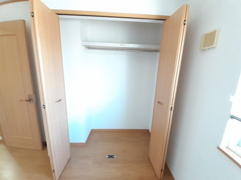  アンジュ・パル