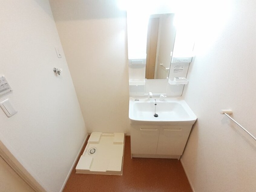  コリーナ木田余II