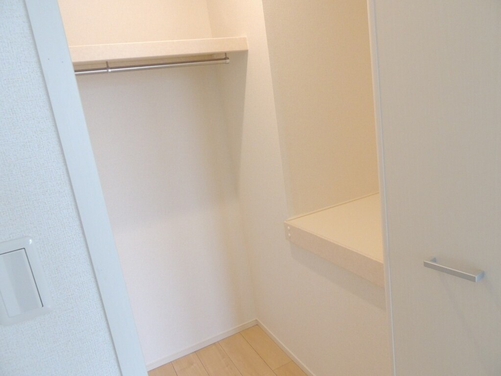  コリーナ木田余II