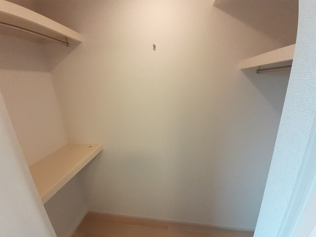  スイレンティ　２