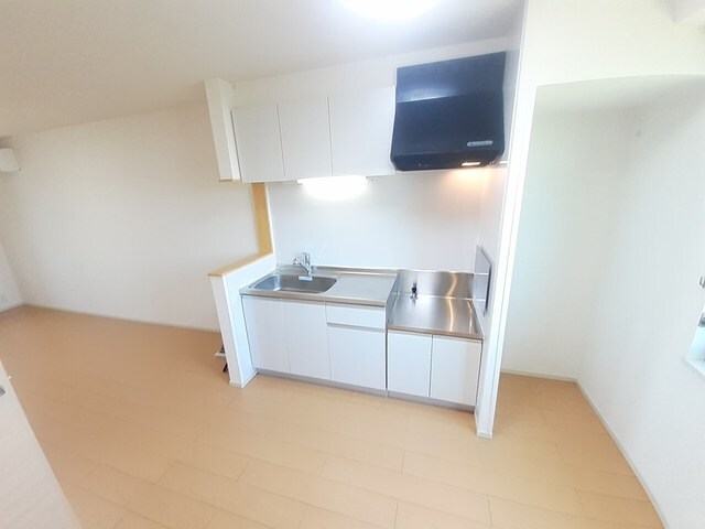  ルミエール　コート