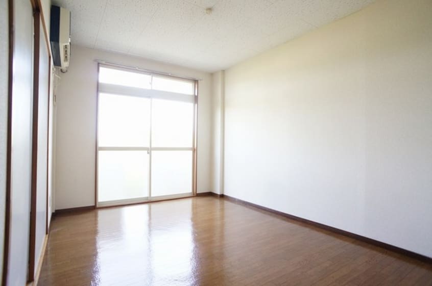  エルディム西Ａ