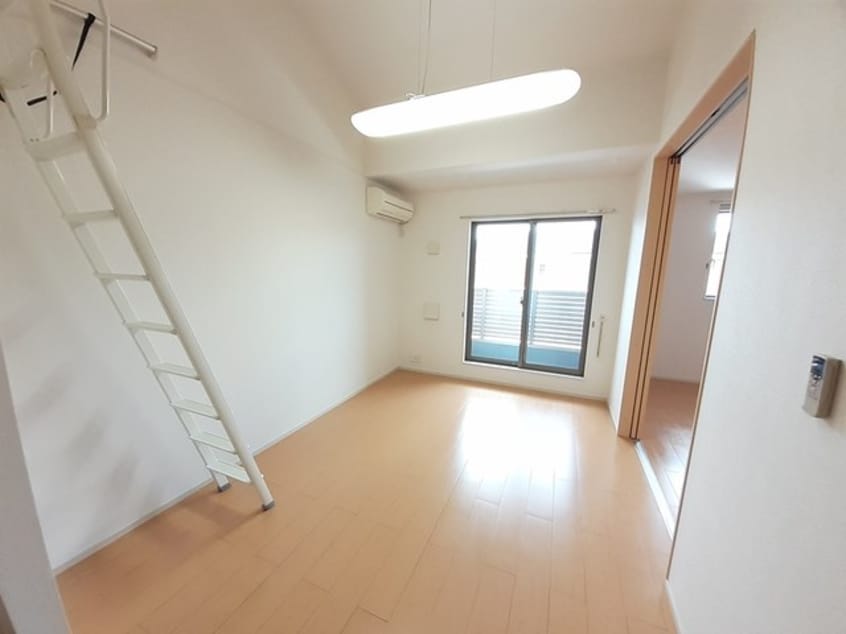  カーサ・セレーノＡ