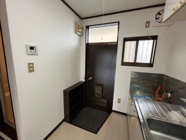  ベルコーポナカノエ