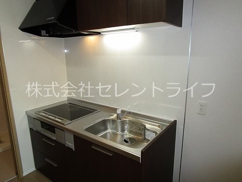 システムキッチン（3口ＩＨコンロ） KK Hills III